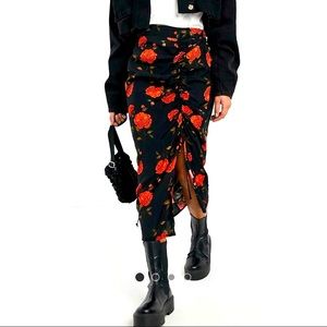 Miss Selfridge floral midi skirt ✨